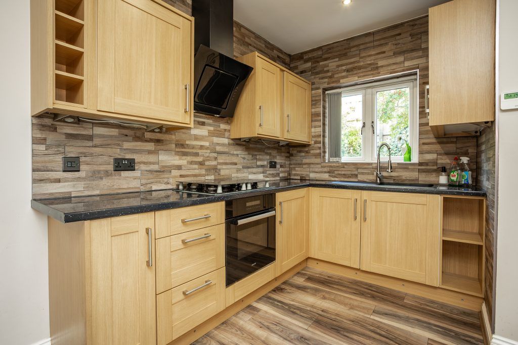 Property photo 3 of 25 Final-16 - 3 Bedroom End Townhouse At Seagrave Road, Sileby