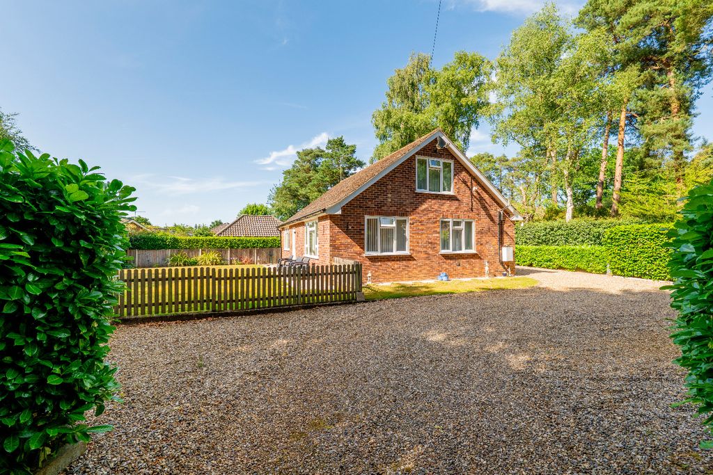Property photo 3 of 30 3914006