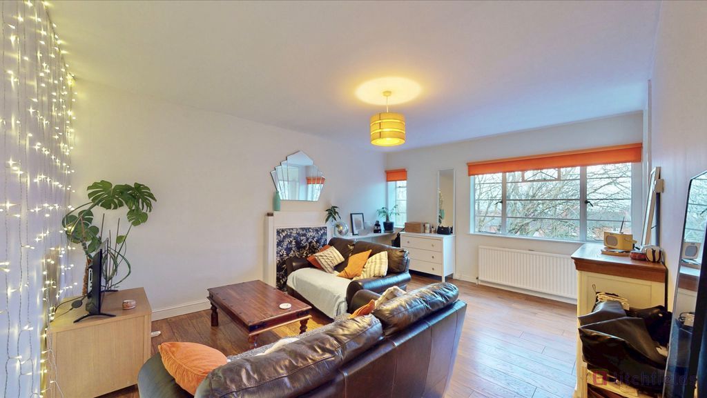 Property photo 2 of 13 Photo 20