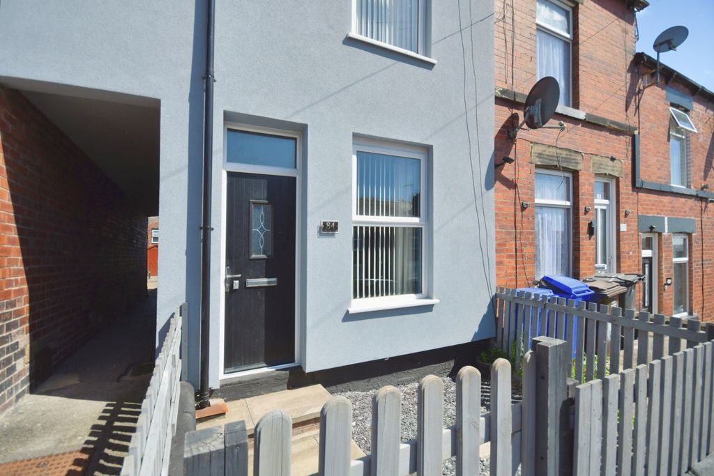 Property photo 2 of 14