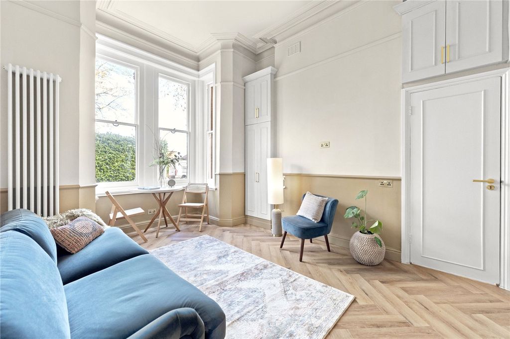 Property photo 2 of 18 Picture No. 02