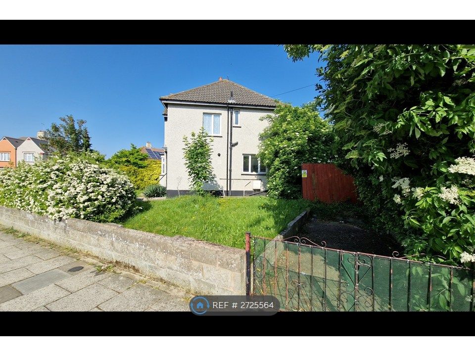 Property photo 3 of 28