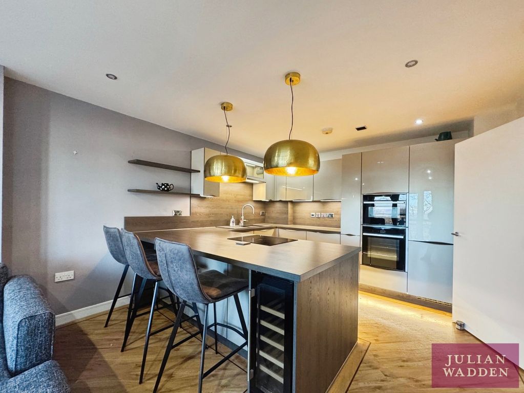 Property photo 2 of 13 Picture No. 02