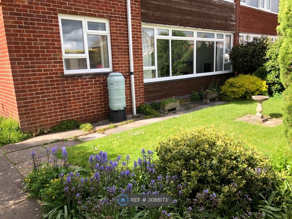 Property photo 1 of 12 Downstairs Flat, With Private Garden