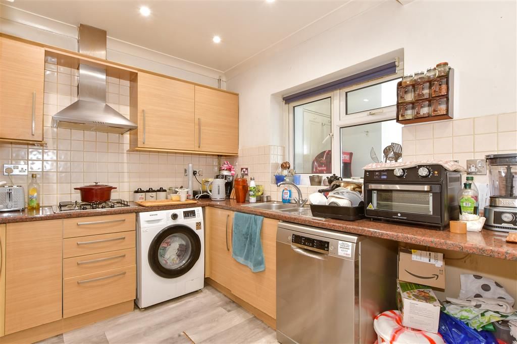Property photo 2 of 13 Kitchen/Dining Area