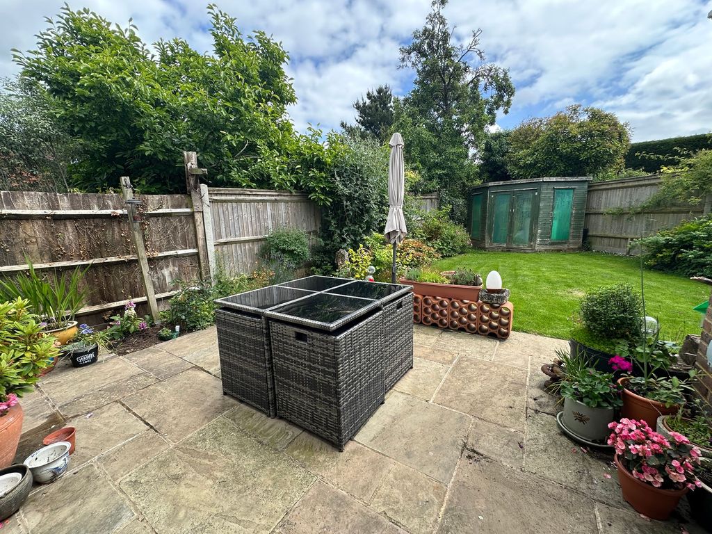 Property photo 3 of 20