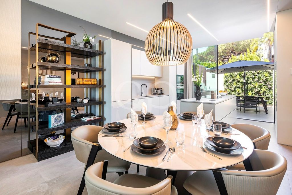 Property photo 1 of 33 Vilas Alvas Townhouse Between Quinta Do Lago & Vale Do Lobo