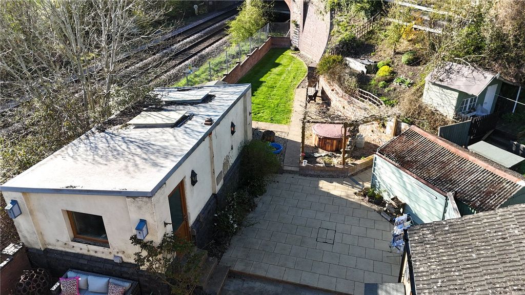 Property photo 3 of 16 Picture No. 03