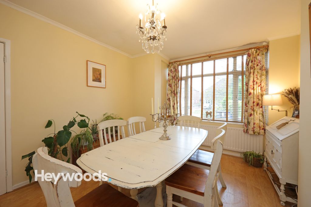 Property photo 3 of 38 0F1A8658