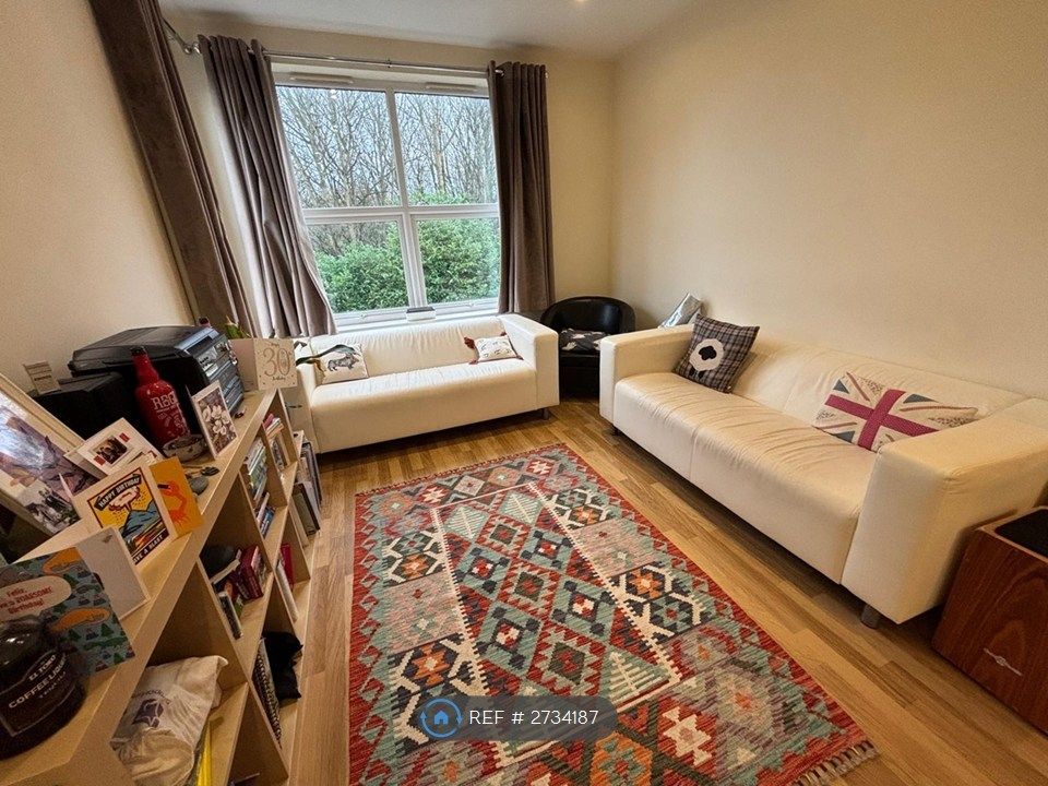 Property photo 3 of 6