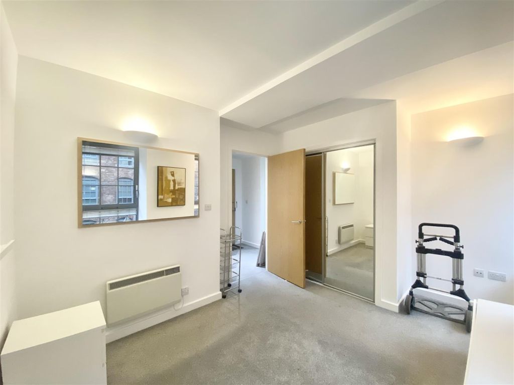 Property photo 3 of 11 Image00010.Jpeg