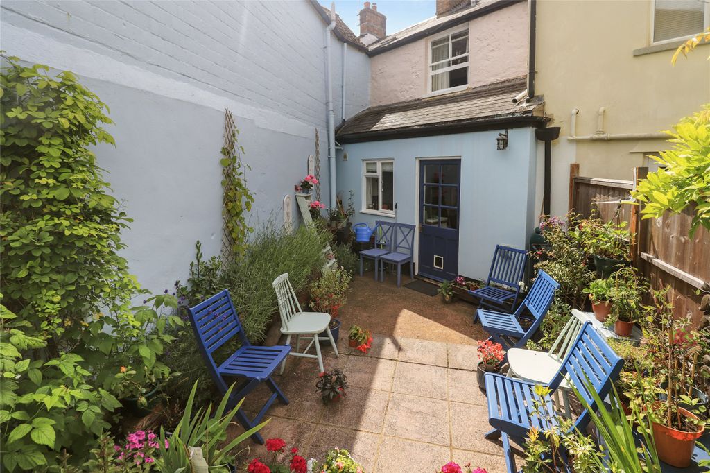 Property photo 3 of 11 Picture No. 15
