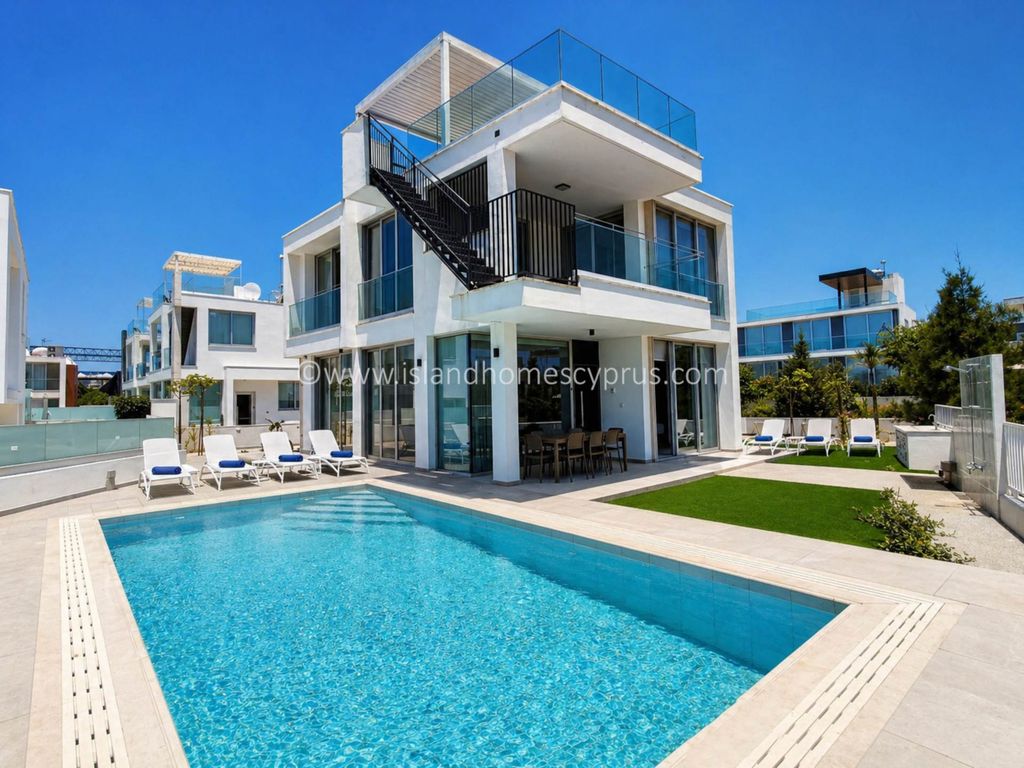 Property photo 1 of 19