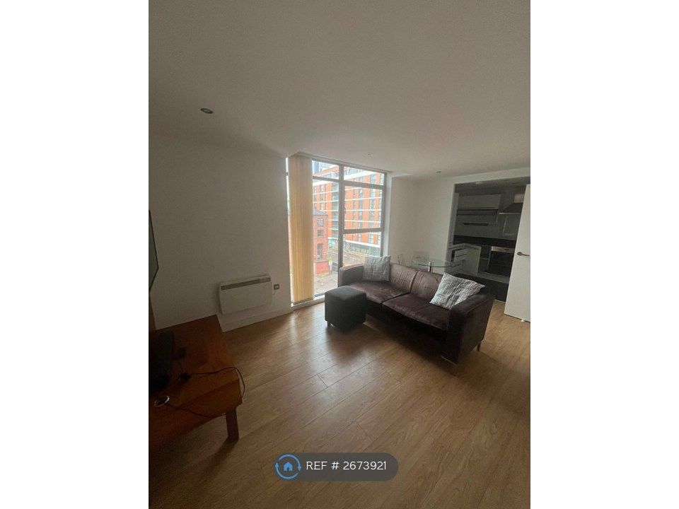 Property photo 2 of 20