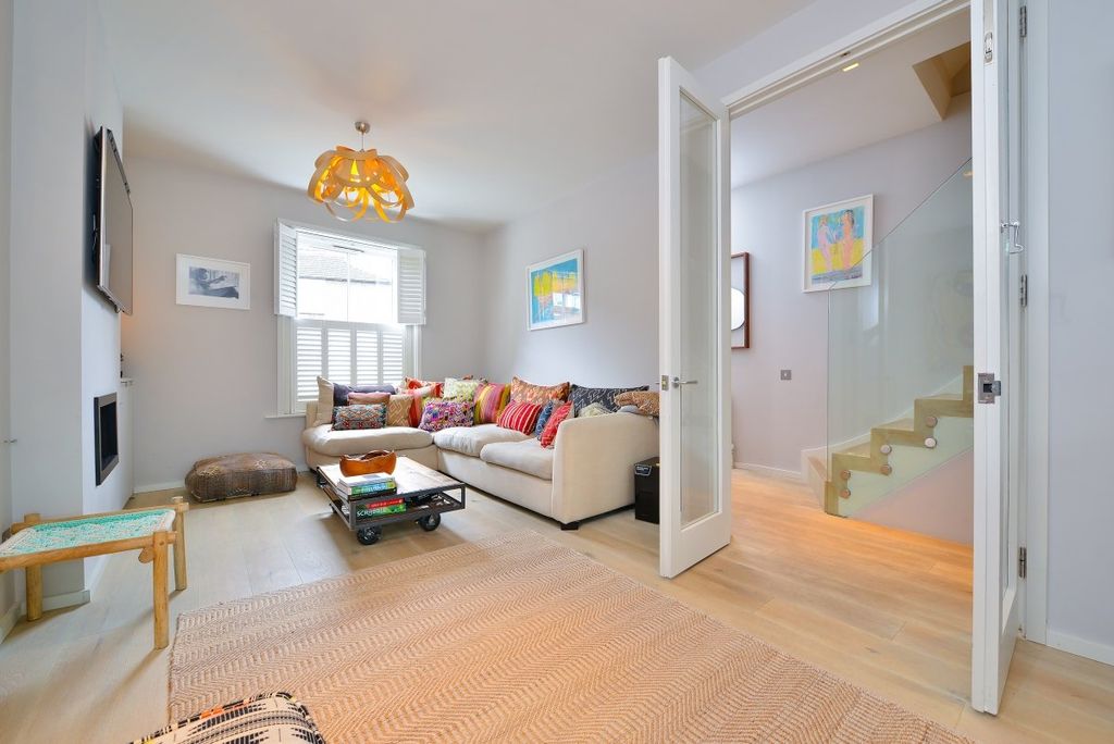 Property photo 1 of 17 193705 (2)c