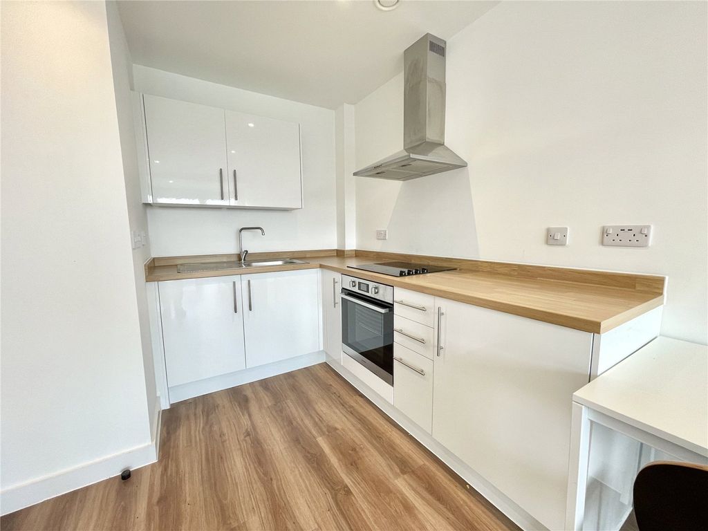 Property photo 3 of 9 Picture No. 02