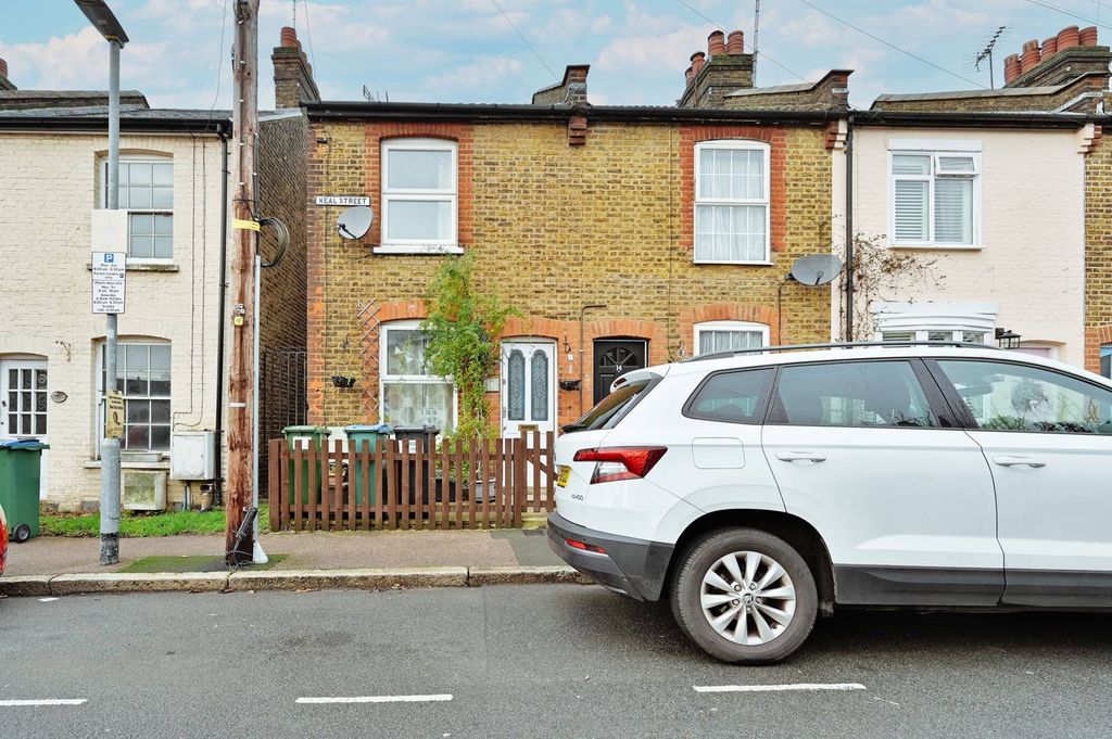 Property photo 2 of 17