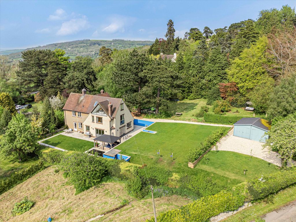 Property photo 1 of 35 Image