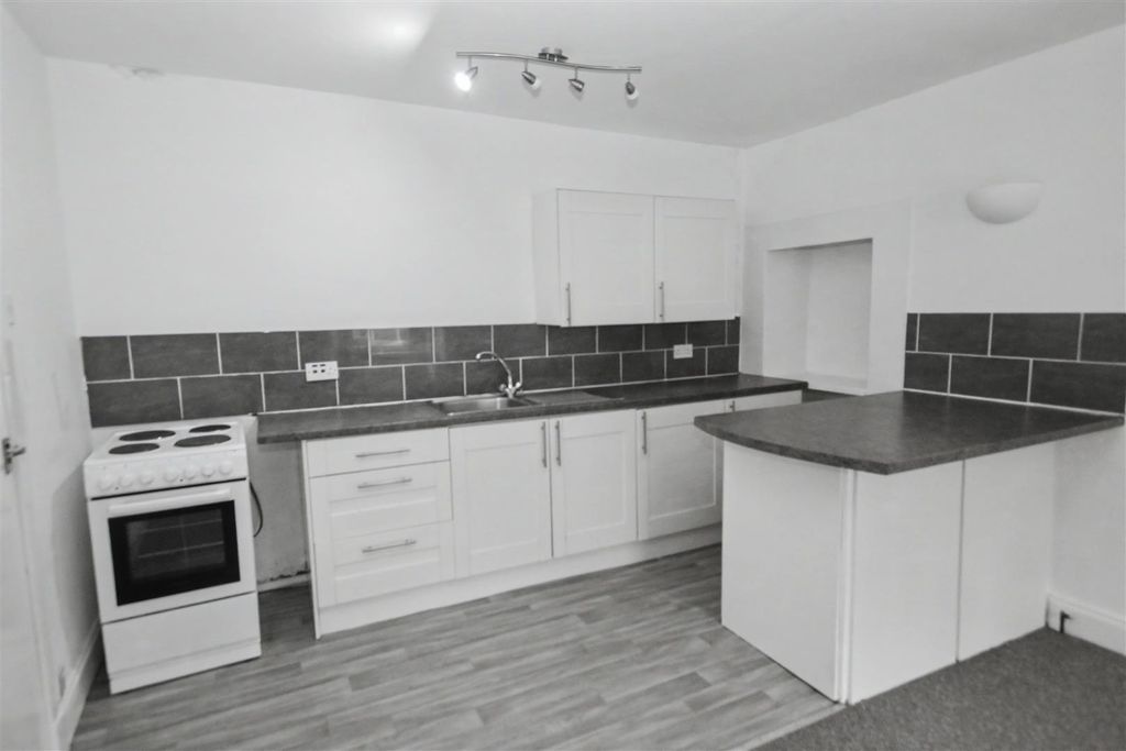 Property photo 3 of 15 3.Jpg