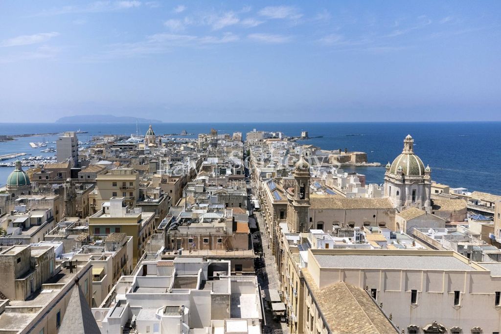 Property photo 3 of 40