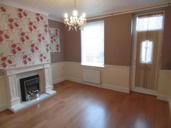 Property photo 2 of 6