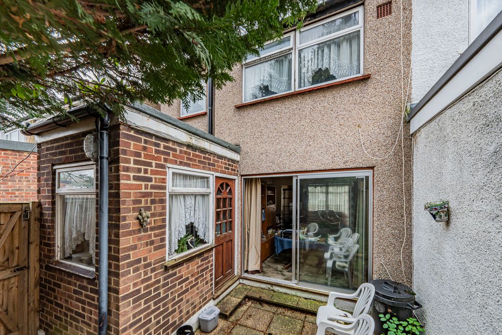 Property photo 2 of 8 Photo Jan 29 2026, 1 39 49 Pm