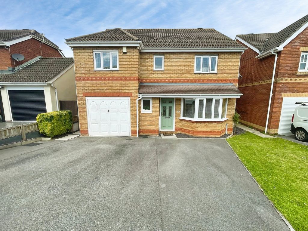 Property photo 1 of 21