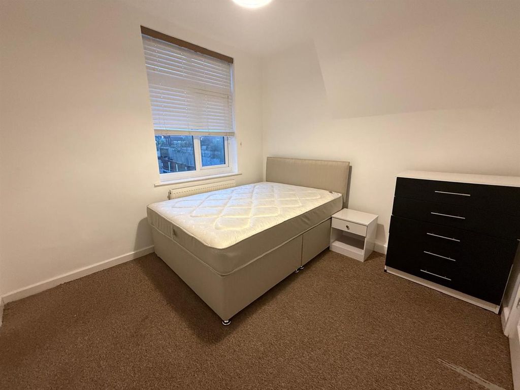 Property photo 1 of 4 The Hill.Jpeg