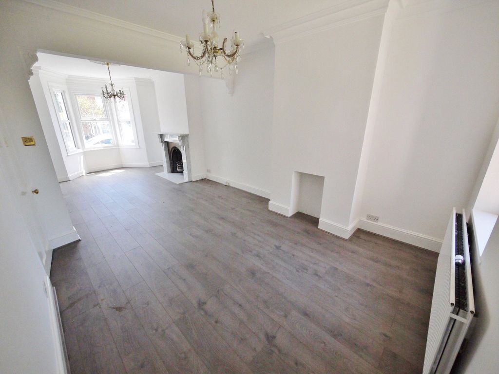 Property photo 3 of 8 Picture No. 03