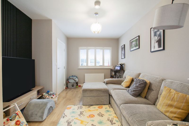 Property photo 2 of 20 Photo 8