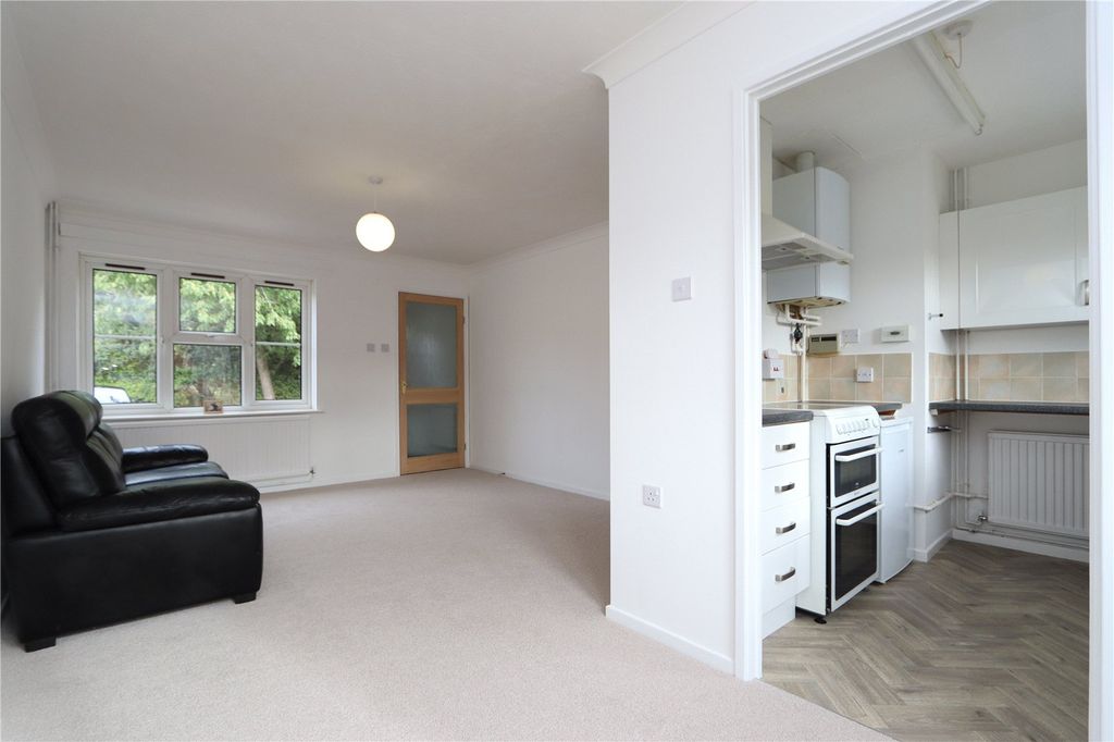 Property photo 2 of 15 Picture No. 08