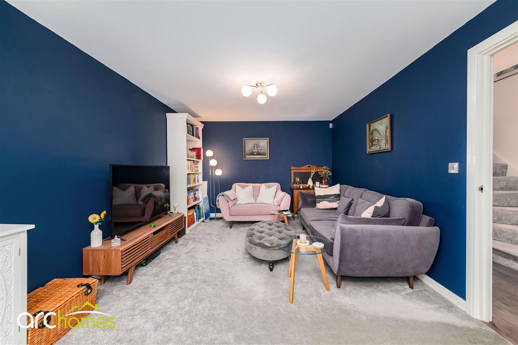 Property photo 2 of 33 Tiverton-2 2.Jpg