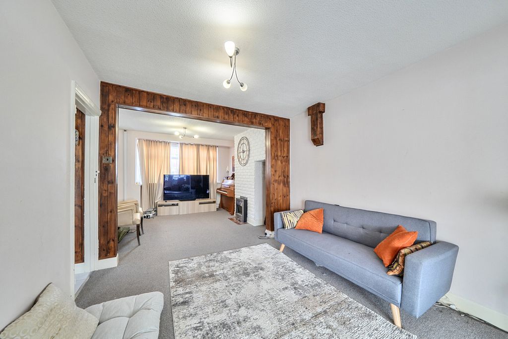 Property photo 3 of 19 1472026-3-6A312A3...