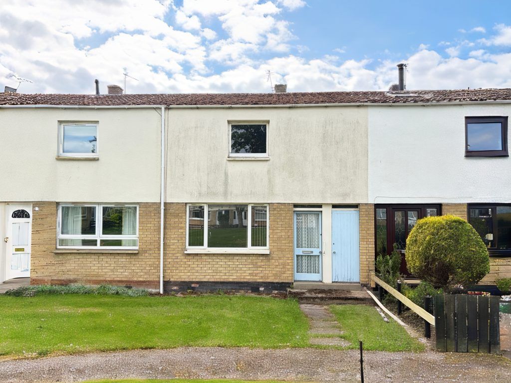 Property photo 1 of 8