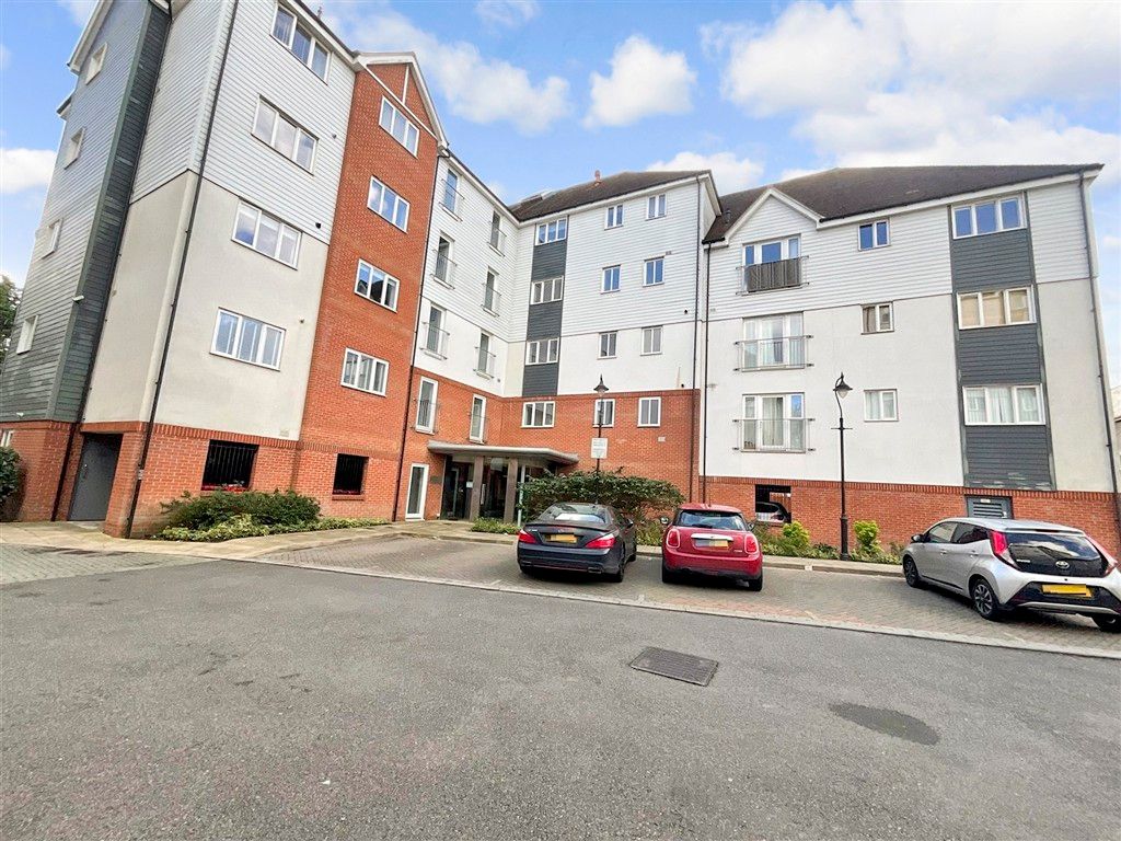 Property photo 2 of 6 External.