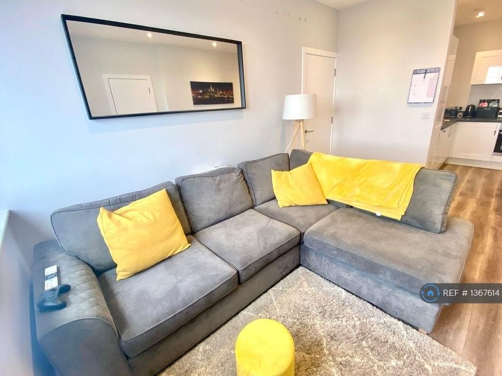 Property photo 3 of 4