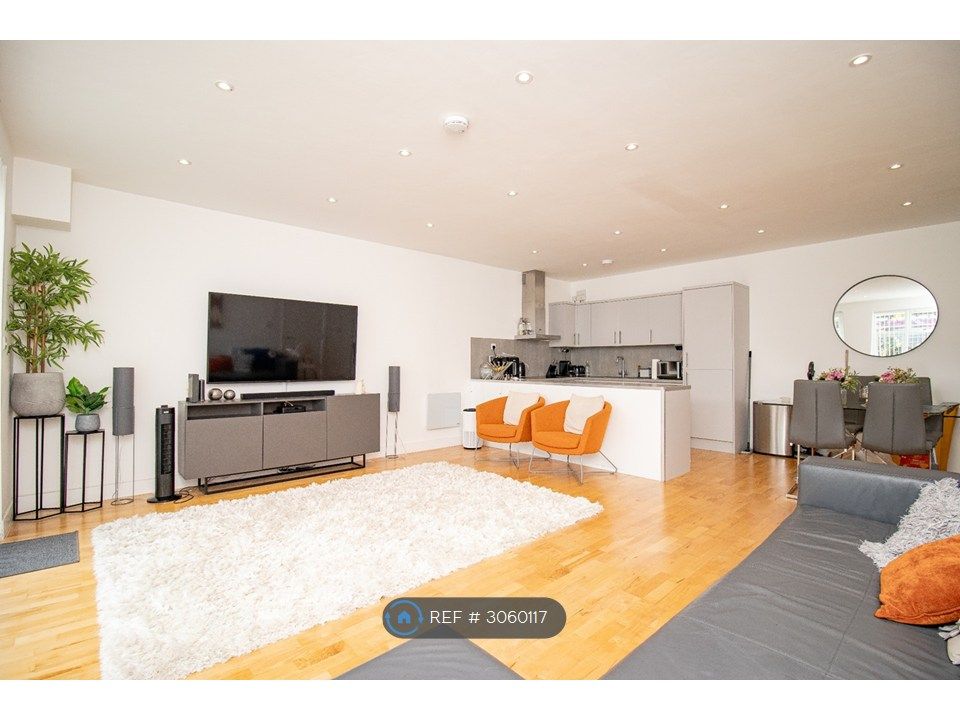 Property photo 1 of 13 Reception / Kitchen
