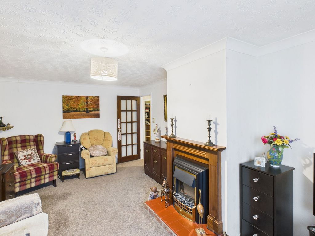 Property photo 3 of 19