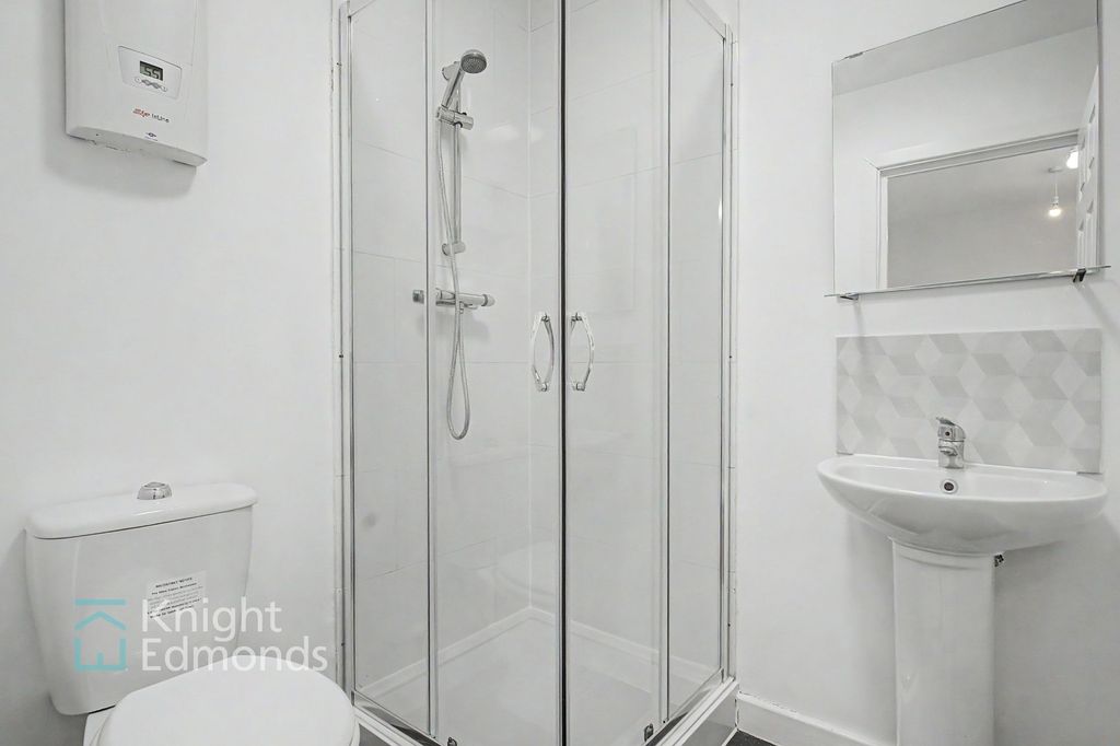 Property photo 3 of 5 Bathroom
