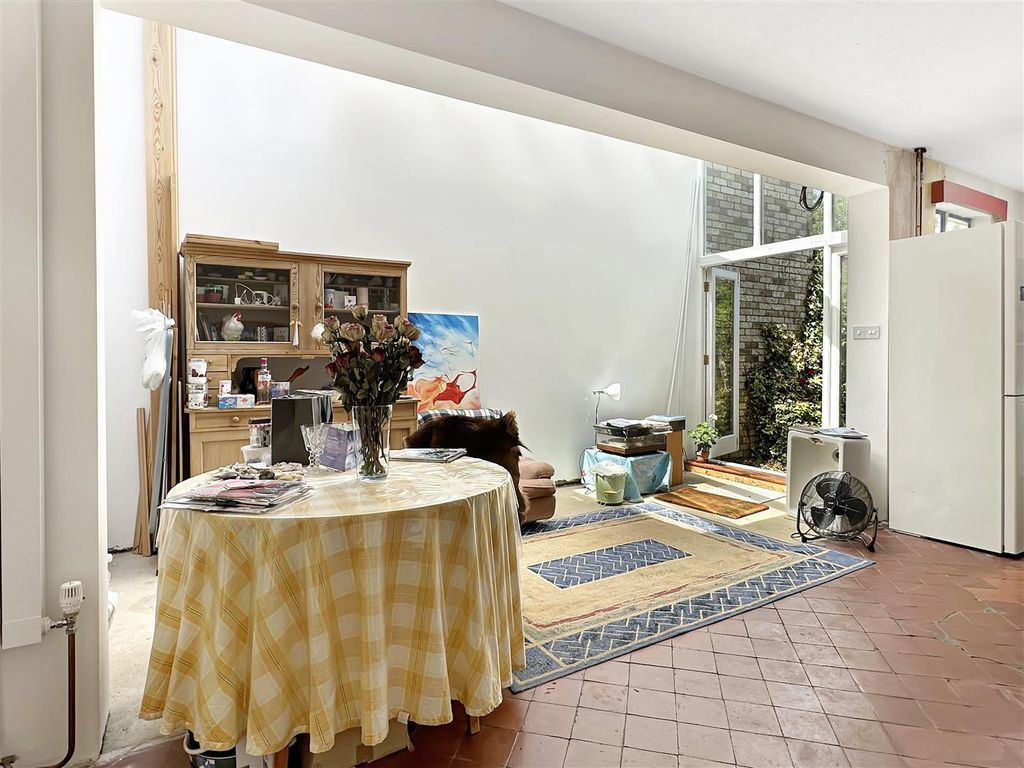 Property photo 3 of 19 Img (15).Jpg