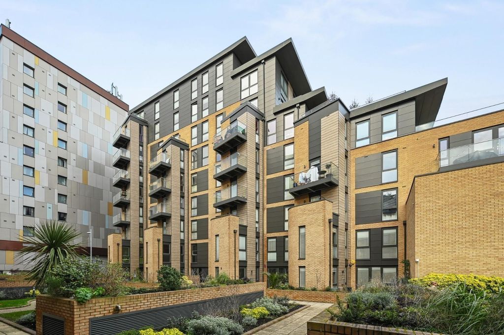 Property photo 1 of 4 Rose Court Front.Jpg