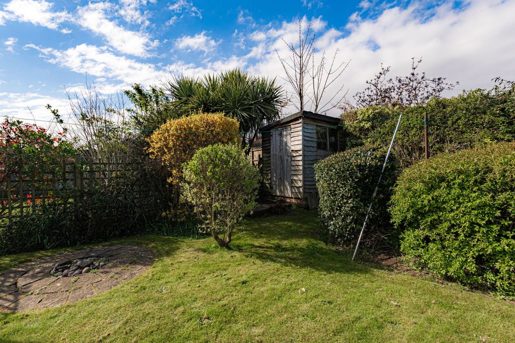 Property photo 3 of 24