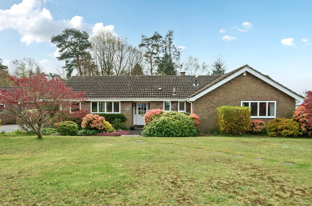 Property photo 1 of 24 1440005-27-69d8dc...