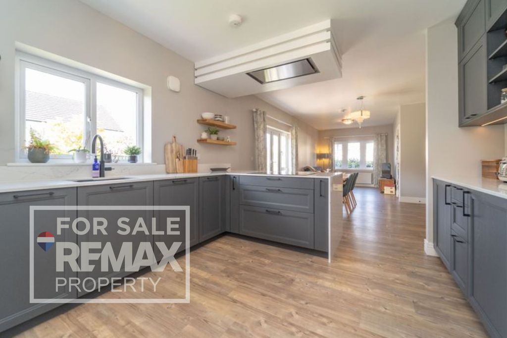 Property photo 1 of 30 Kitchen