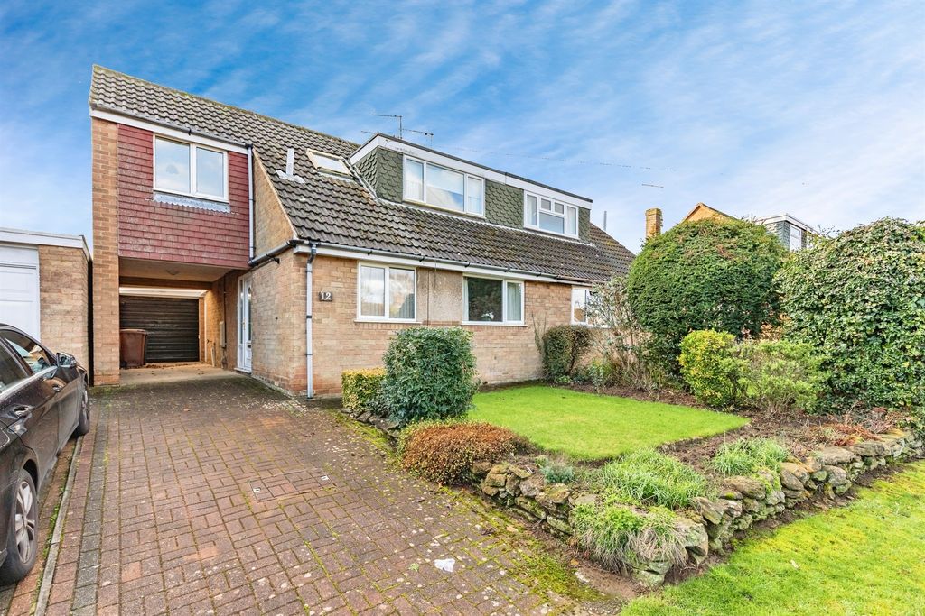 Property photo 1 of 21