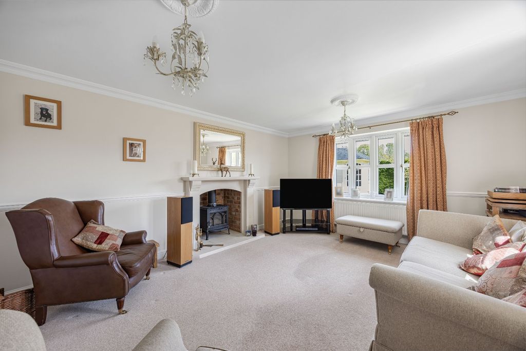 Property photo 3 of 18 Picture No. 22