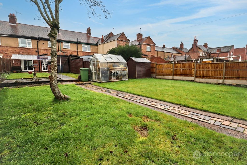 Property photo 2 of 22 4825594