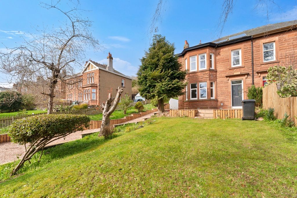 Property photo 1 of 35