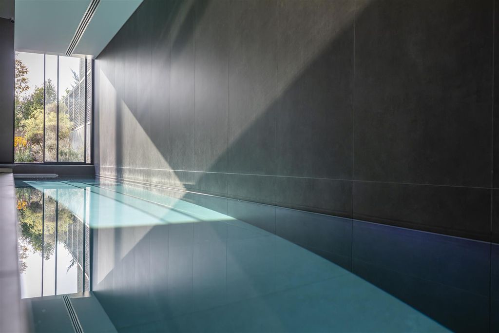 Property photo 2 of 25 2025-08-12  Ps 9 Partridge Walk_101_.Jpg