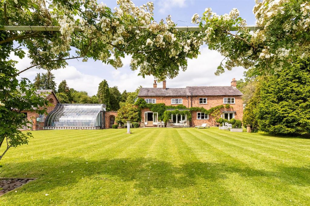 Property photo 1 of 54 Windmillcottage.B-20.Jpg